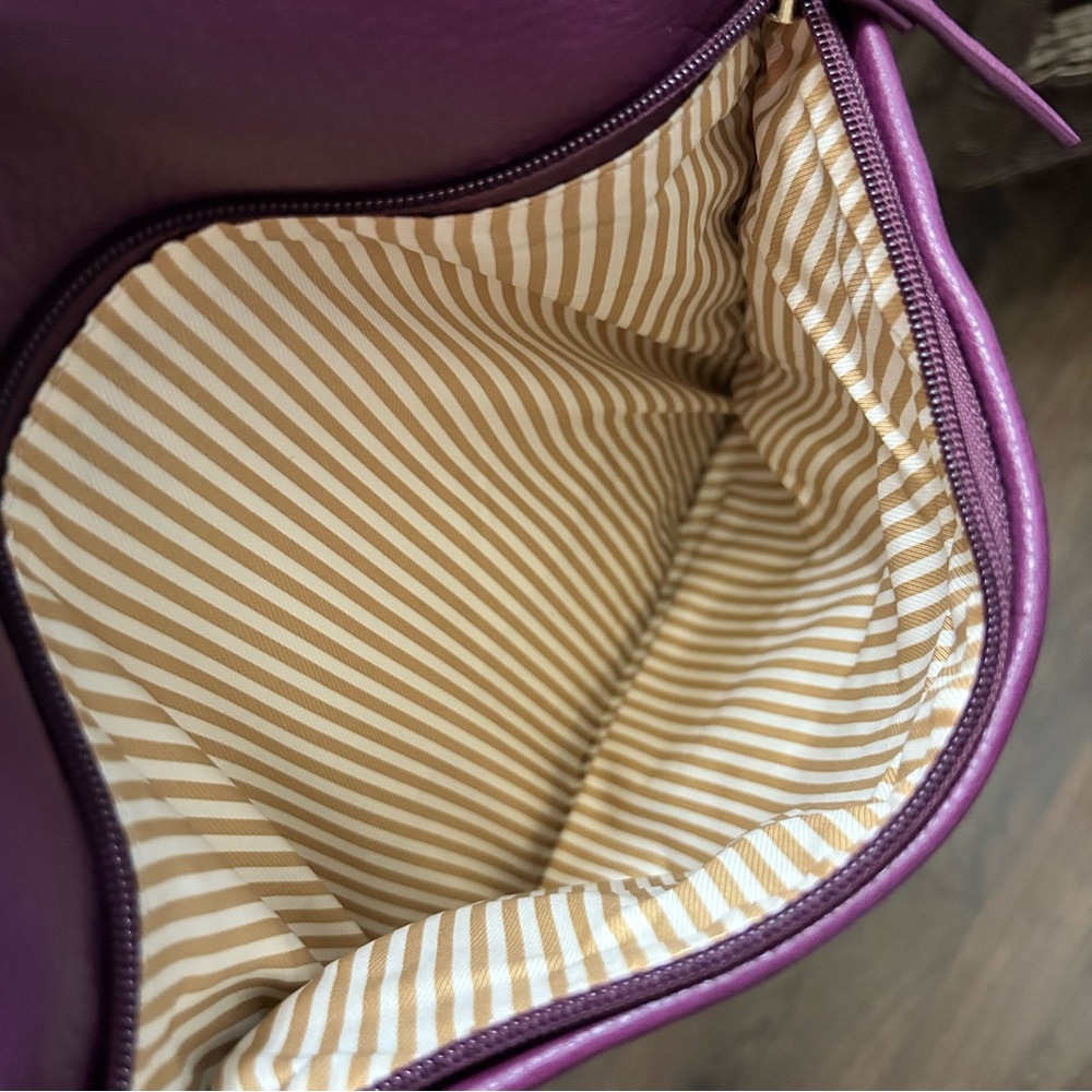 Kate Spade Pebbled Leather Cobble Hill Curtis Crossbody/Shoulder Bag. Moody Plum - Picture 8 of 15
